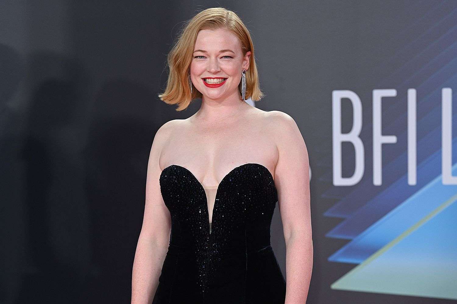 Sarah Snook Biography: Baby, Height, Age, Husband, Ethnicity, Net Worth, Movies and TV Shows, Weight, Eyes