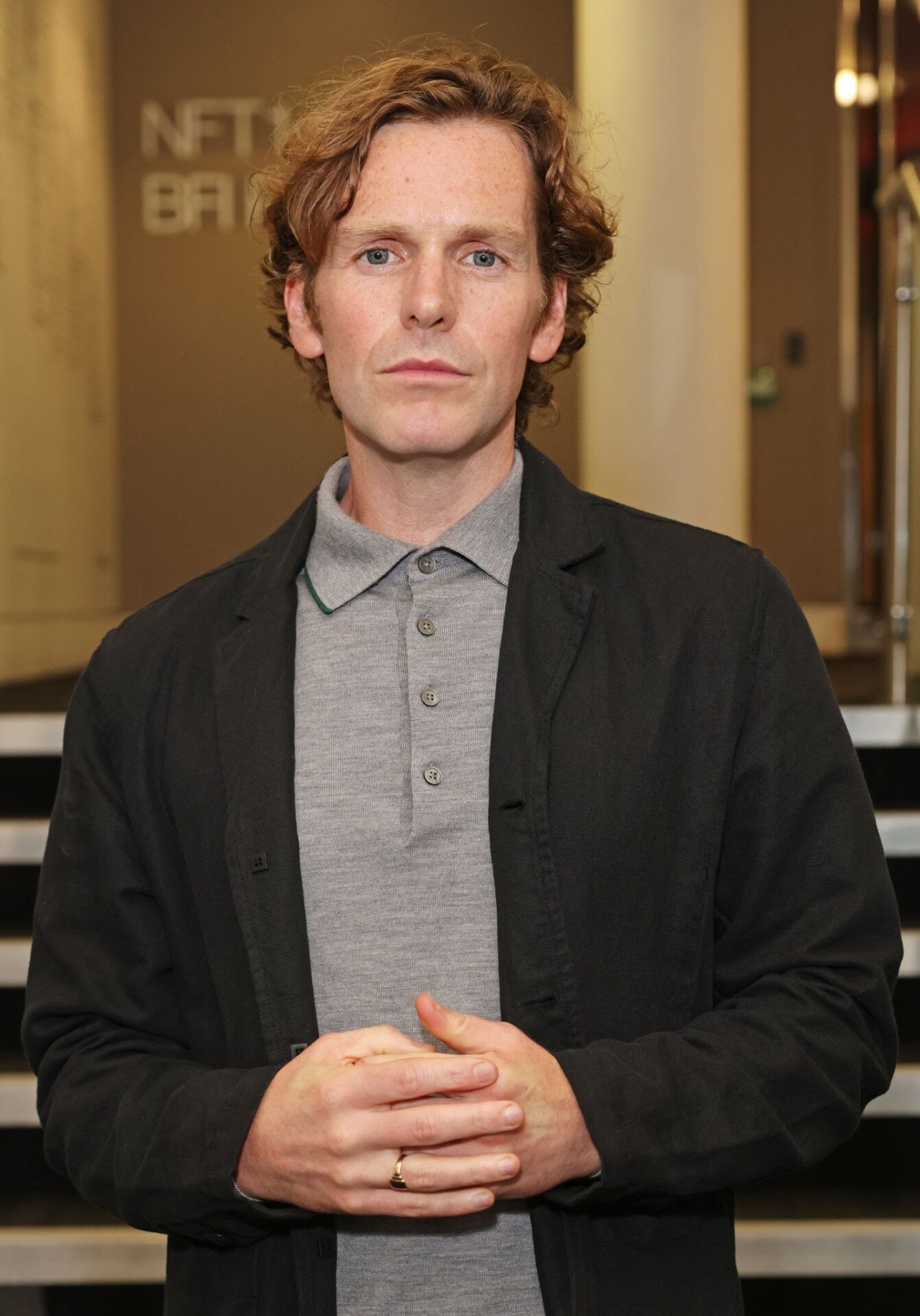 Shaun Evans Biography: Age, Net Worth, Instagram, Spouse, Height, Wiki, Parents, Siblings, Children, Movies, Awards