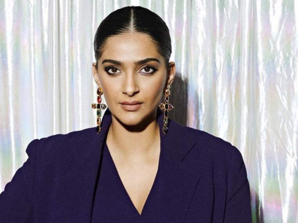 Sonam Kapoor Biography: Age, Movies, Net Worth, Parents, TV Shows, Birthday, Instagram, Siblings