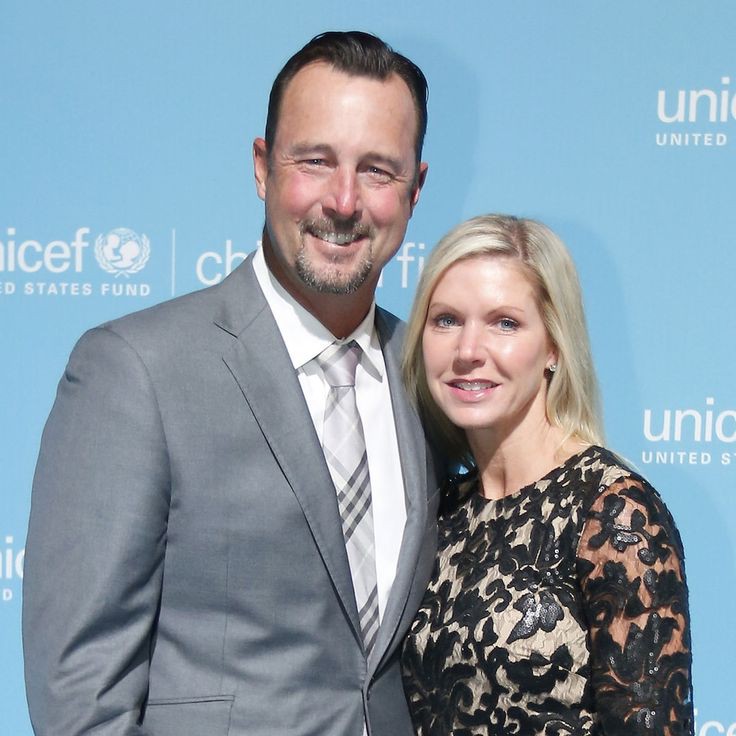 Tim Wakefield Biography: Age, Net Worth, Wife, Children, Parents, Siblings, Career, Wikipedia, Pictures, Instagram, Twitter, Awards, Death