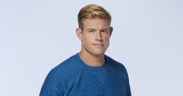 Trevor Donovan Biography: Girlfriend, Age, Movies, Net Worth, TV Shows, Height, Instagram