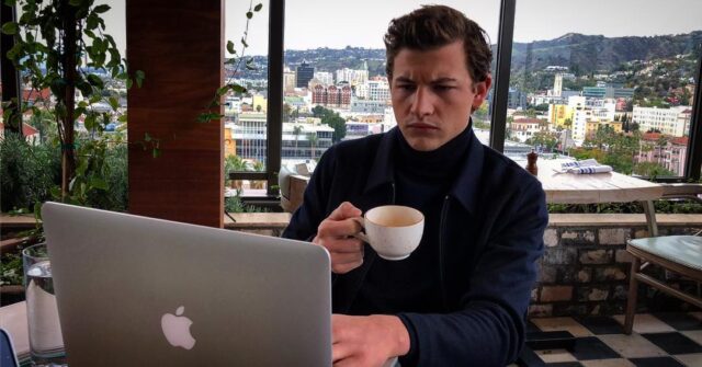 Tye Sheridan Biography: Movies, Net Worth, Age, Height, TV Shows, Parents, Wife, Instagram, Girlfriend, IMDb, Wikipedia