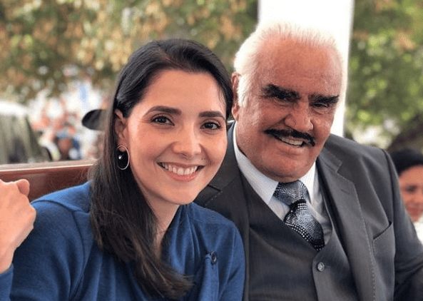 Vicente Fernández's Daughter, Alejandra Fernández Biography: Boyfriend, Instagram, Age, Net Worth, Husband, Children, Fashion