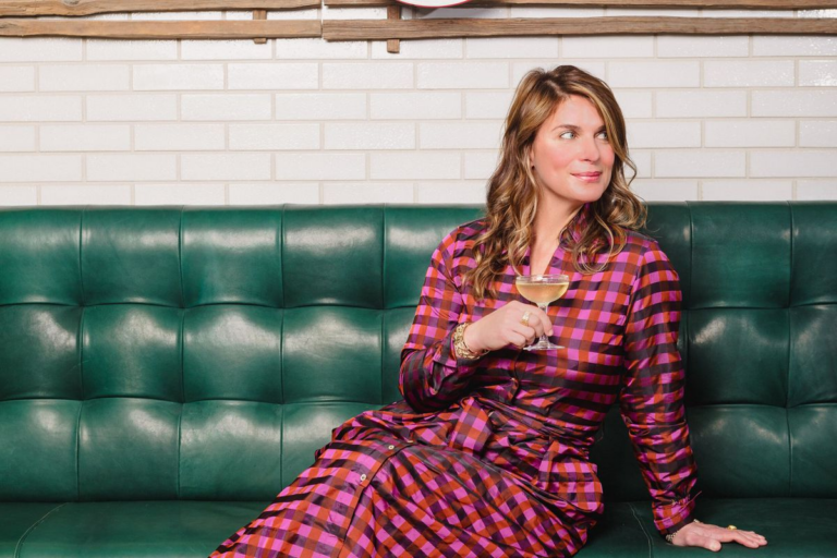 Vivian Howard Biography: Awards, Net Worth, Husband, Age, Wikipedia, Instagram, Children