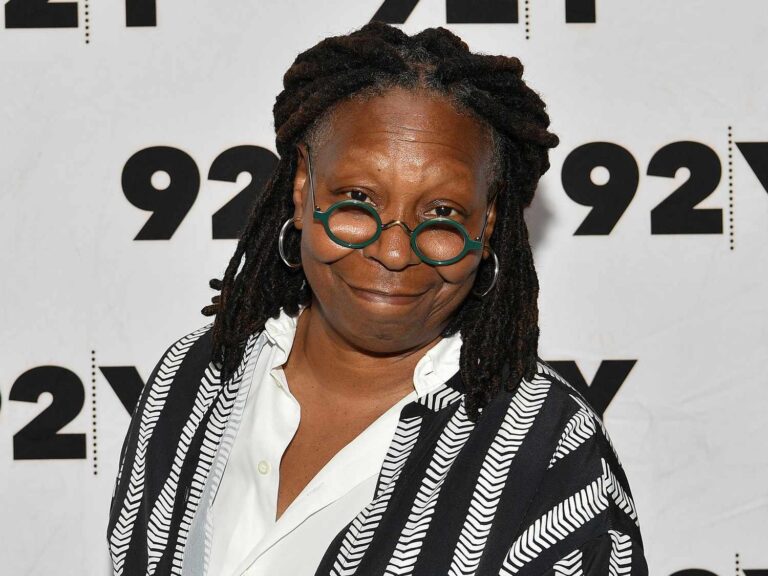 Whoopi Goldberg Biography: Net Worth, Husband, Age, Children, Movies and TV Shows, Awards