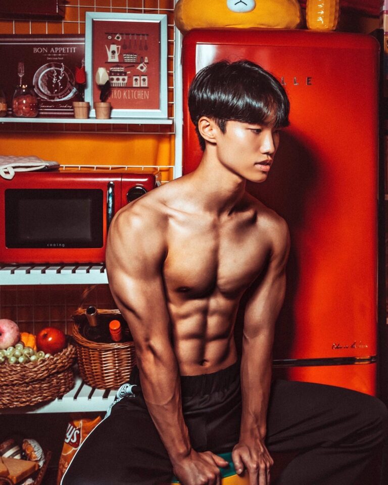 Wonjeong Biography: Age, Net Worth, Instagram, Spouse, Height, Wiki, Parents, Siblings, Children, Movies, Awards