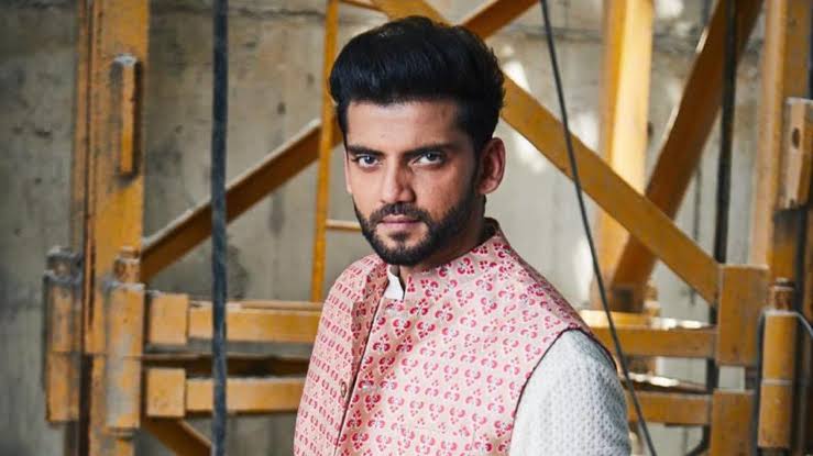 Zaheer Iqbal Biography: Age, Career, Movies, Wiki, Parents, Sisters, Family, Children, Wife, Instagram, Net Worth