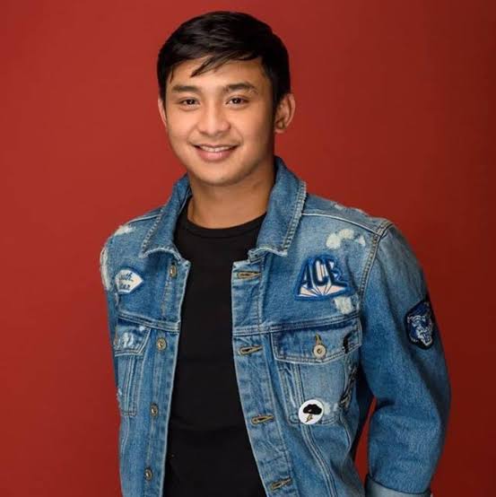 Coco Martin's Brother Ronwaldo Martin Biography: Age, Spouse, Net Worth, Instagram, Height, Wikipedia, Parents, Movies