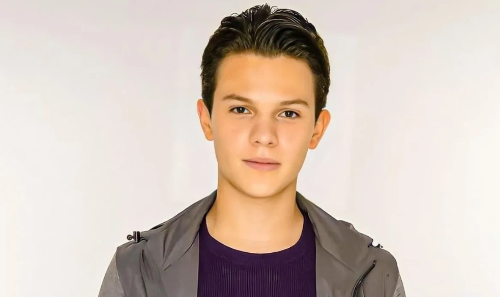 Emiliano Gonzalez Biography: Movies, Height, Wiki, Girlfriend, Parents, Siblings, Age, Net Worth