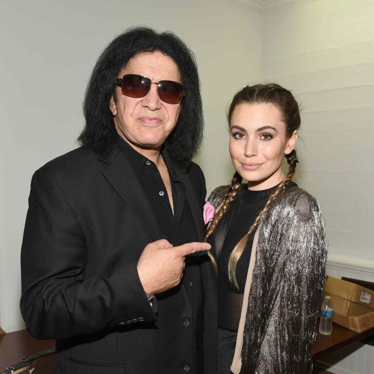 Gene Simmons' Daughter Sophie Simmons Biography: Age, Husband, Parents, Siblings, Wikipedia, Net Worth, Songs