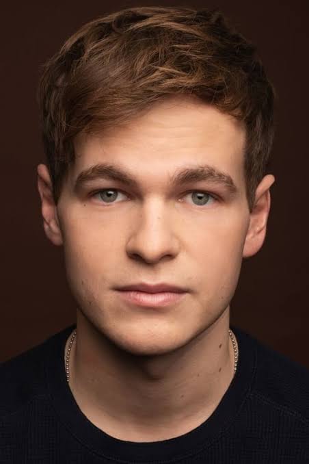 Graham Patrick Martin Biography: Age, Spouse, Parents, Siblings, Height, Wikipedia, Net Worth, Instagram, Movies, TV Series