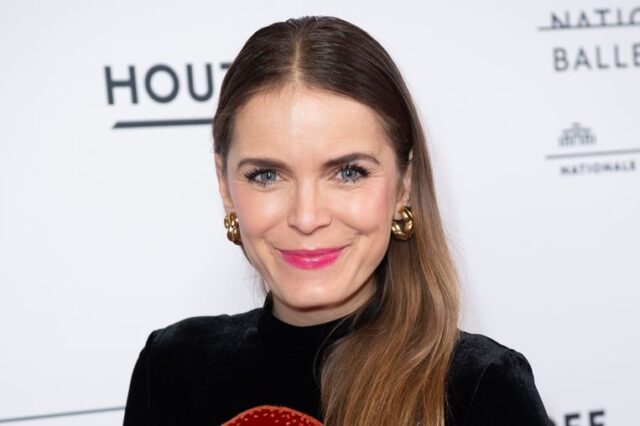 Hanna Verboom Bio, Age, Net Worth, Instagram, Parents, Wikipedia, Kind, Ziek, Bipolair, Psychose, Cinetree, Documentaire, Waar Woont