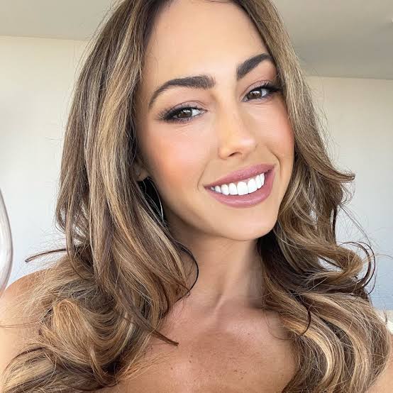 Hope Beel Biography: Age, Net Worth, Social Media, Spouse, Height, Wiki, Parents, Career, Nationality