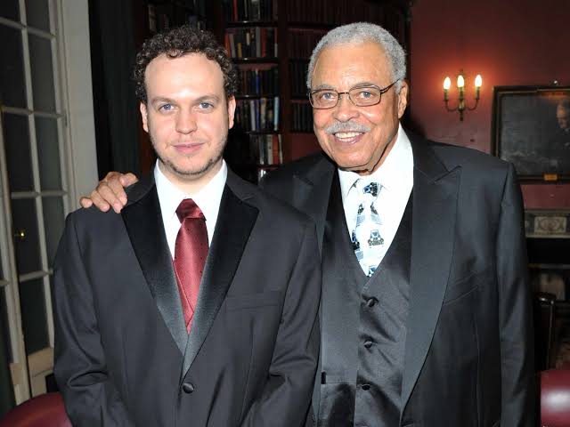 James Earl Jones's Son Flynn Earl Jones Biography: Age, Wife, Wiki, Movies, Mother, Instagram, Children, Net Worth, Pictures