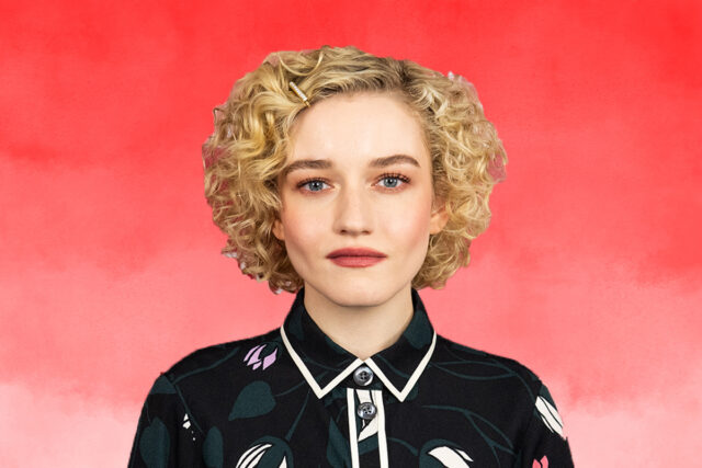 Julia Garner Bio, Husband, Net Worth, Instagram, Nominations, Age, Movies, TV Shows, Wikipedia, Height, Accent