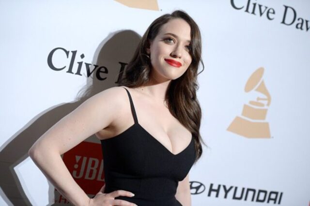 Kat Dennings Biography, Net Worth, House, Age, Twitter, Instagram, Dating Boyfriend, Married, Wiki, Height, Movies