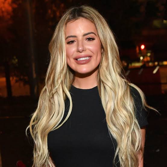 Kim Zolciak-Biermann’s Daughter, Brielle Biermann Biography: Age, Net Worth, Social Media, Spouse, Height, Wiki, Parents, Siblings, Movies, Career