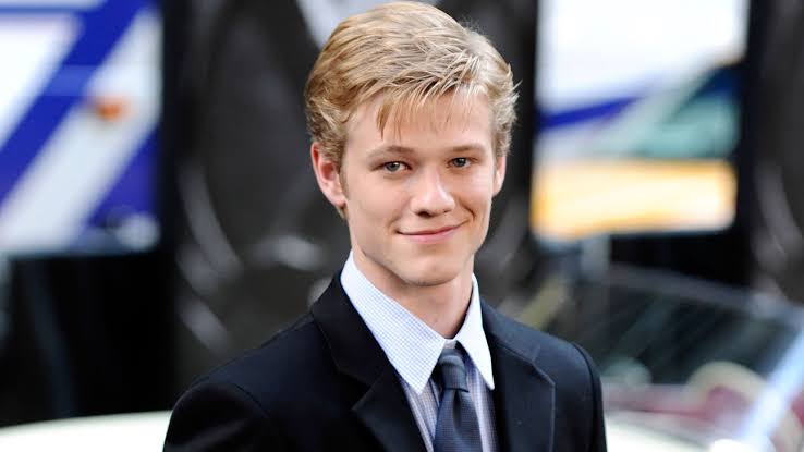 Lucas Till Biography: Age, Net Worth, Instagram, Spouse, Height, Wiki, Parents, Siblings, Children, Movies, Awards