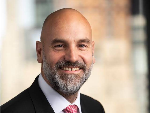 Mark Shuttleworth Biography: Age, Net Worth, Instagram, Spouse, Height, Wiki, Parents, Siblings, Children, Awards