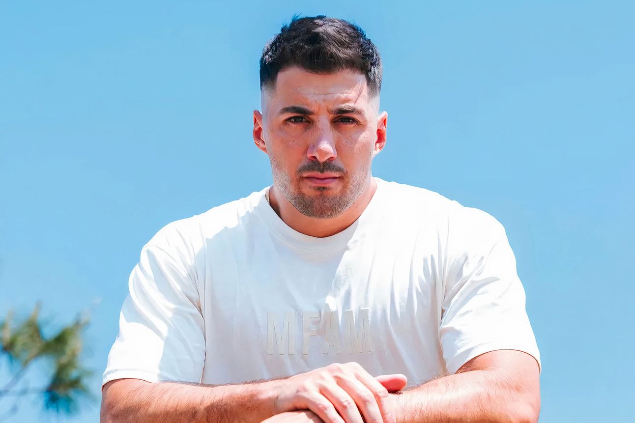 Nickmercs Biography: Age, Girlfriend, Net Worth, Height, Real Name, Parents, Siblings, Instagram