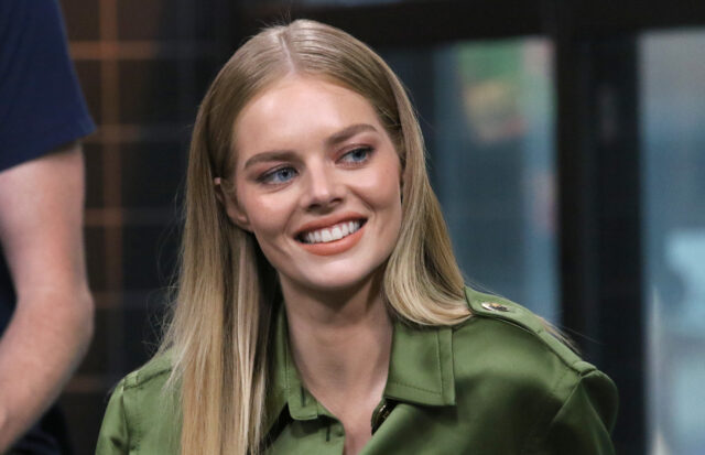 Samara Weaving Bio, Teeth, Age, Height, Net Worth, Instagram, Husband, IMDb, Movies & TV Shows, Wikipedia