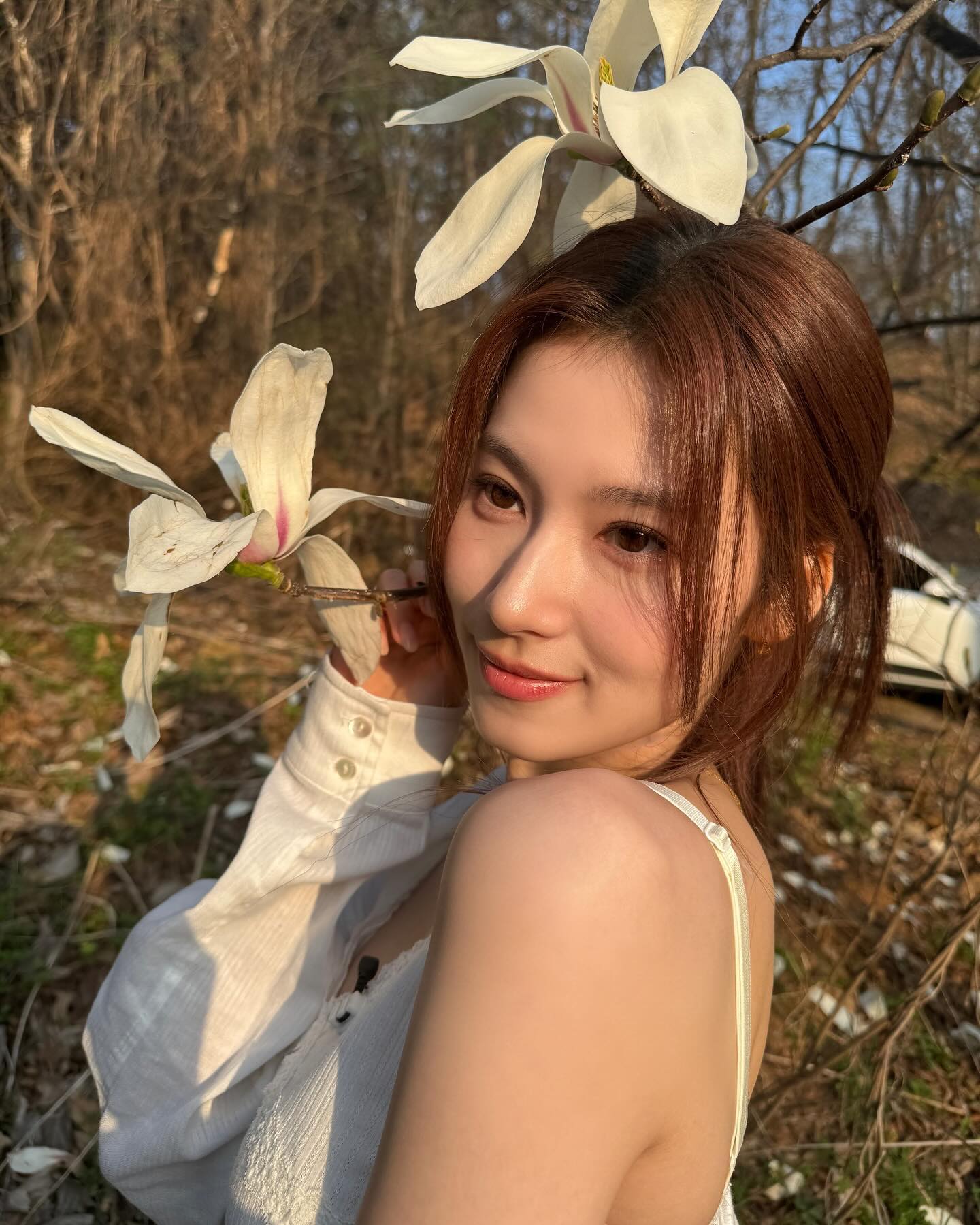 Sana Minatozaki Biography: Age, Net Worth, Instagram, Spouse, Height, Wiki, Parents, Siblings, Controversy, Songs, Movies, Awards