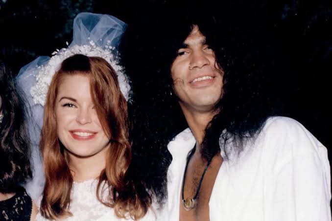 Slash's ex-wife Renee Suran's profile: age, spouse, net worth, Instagram, Wiki, career