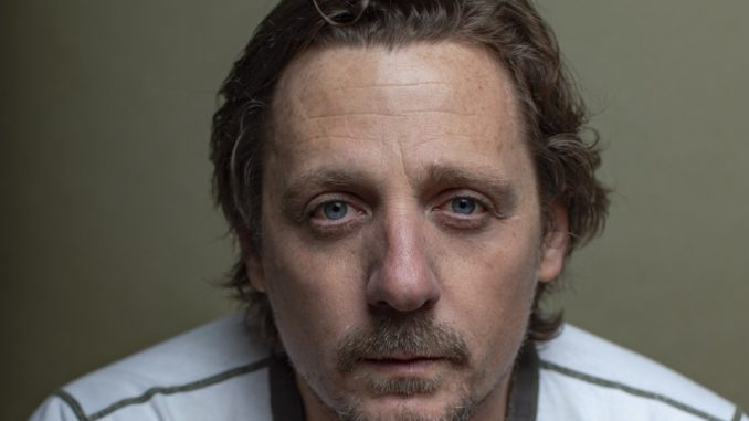 Sturgill Simpson Biography: Age, Net Worth, Instagram, Spouse, Height, Wiki, Children, Siblings, Awards