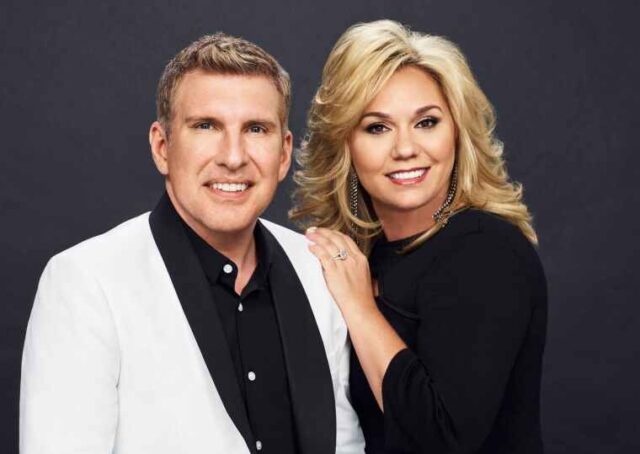 Todd Julie Chrisley Wife Biography: First Husband, Age, Prison, Net Worth, Weight Loss, Hospital, Children, Parents, Wiki, Cookbooks