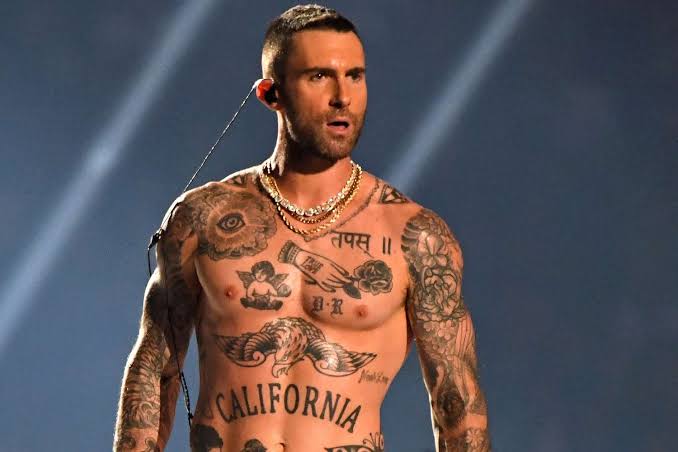 Adam Noah Levine Biography: Wife, Age, Children, Parents, Family, Net Worth, Wiki, Songs, Siblings