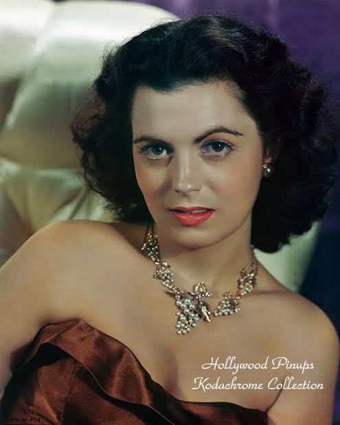 Faith Domergue Biography: Age, Net Worth, Movies, Spouse, Height, Wiki, Parents, Children, Awards