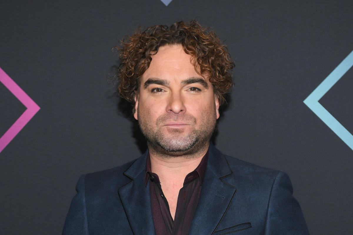 Johnny Galecki Biography: Net Worth, Age, Height, Spouse, TV Shows, Instagram, Movies, Wikipedia, Parents