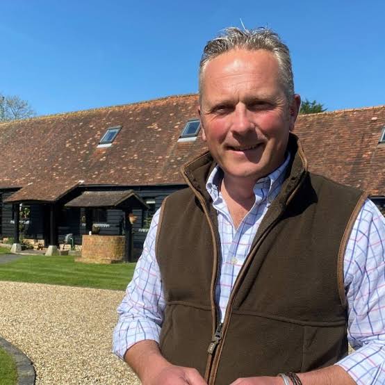 Jules Hudson Biography: Books, Movies, Net Worth, Siblings, Parents, Height, Age, Children, Wife