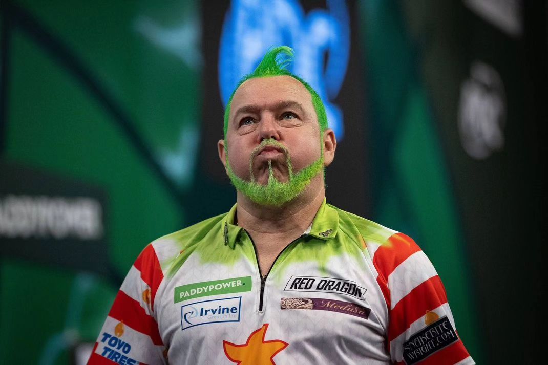 Peter Wright Biography: Parents, Age, Net Worth, Siblings, Height, Children, Controversies, Wife, Awards