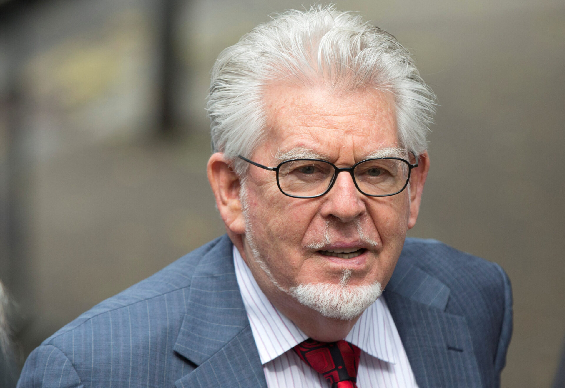 Rolf Harris Biography: Wife, Children, Age, Songs, Net Worth, Cause of Death, Artwork