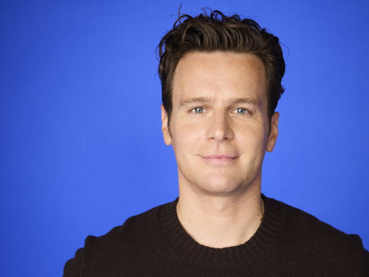 Jonathan Groff Biography: Children, Movies, Age, Net Worth, Siblings, Height, TV Series, Wife, Parents