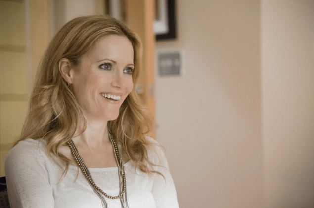 Leslie Mann Biography: Age, Parents, Net Worth, Instagram, Movies, Spouse, Children, Wikipedia, Awards