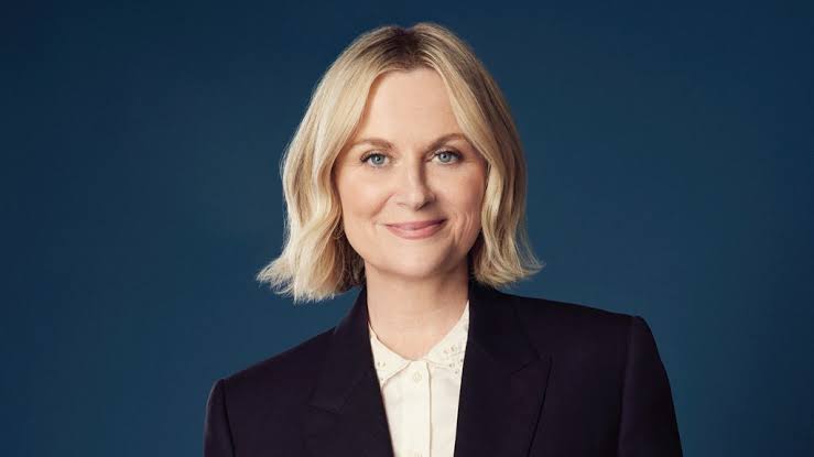 Amy Poehler Biography: Height, Boyfriend, Siblings, Age, Net Worth, Wiki, Parents, Movies, Husband, Children