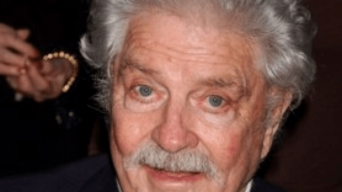 Dale Robertson Biography: Age, Net Worth, Movies, Spouse, Height, Wiki, Parents, Siblings, Children, Awards, Death