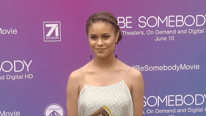 Desiree Ross Biography: Husband, Age, Net Worth, Instagram, Photos, Movies, Wikipedia