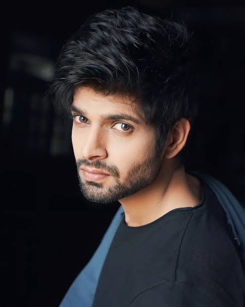 Hitesh Bharadwaj Biography: Children, Wife, Age, Net Worth, Movies, Awards, Wikipedia, Ethnicity