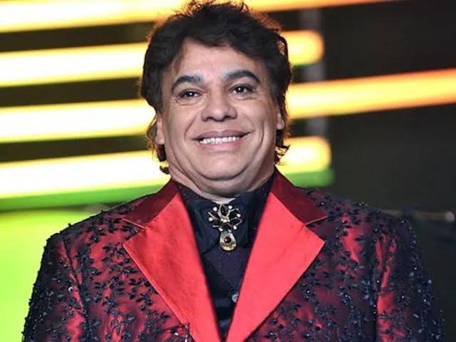 Juan Gabriel Biography: Age, Net Worth, Wiki, Height, Children, Songs, Movies, Books, Cause of Death, Awards