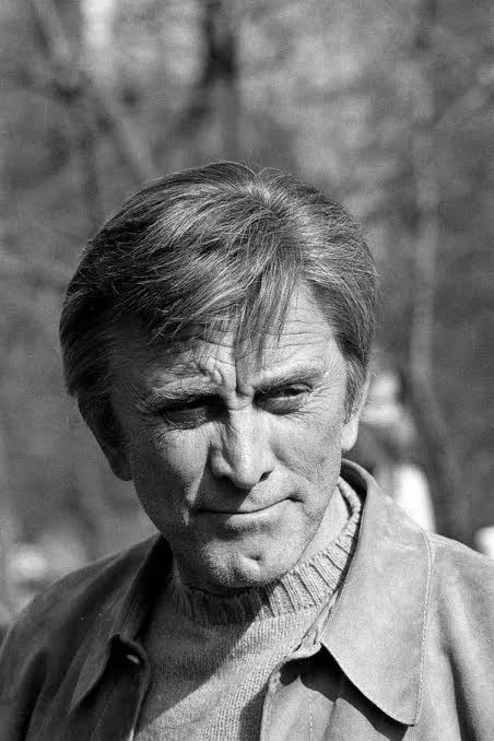 Kirk Douglas Biography: Net Worth, Siblings, Height, Children, Age, Awards, Parents, Wife, Movies