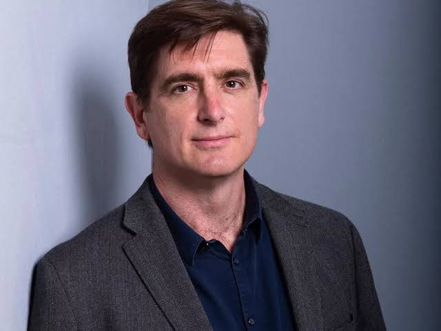 Marcel Theroux Biography: Wife, Documentaries, Brother, Net Worth, Age, Net Worth, Wikipedia, Children, Parents, Siblings