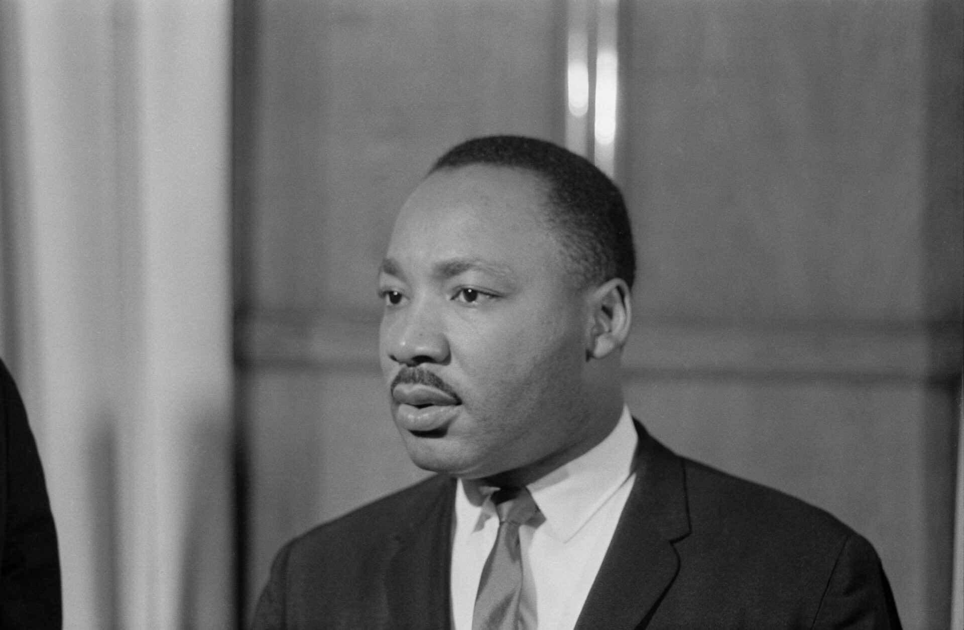 Martin Luther King Jr Biography: Wife, Age, Net Worth, Siblings, Parents, Height, Children, Death, Awards