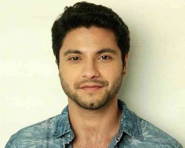 Mishal Raheja Biography: Instagram, Wife, Father, Children, Family, Age, Wikipedia, Net Worth, Marriage, Movies