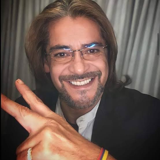 Víctor Hugo Cabrera Biography: Awards, Age, Movies, TV Shows, Net Worth, Wiki, Height, Family, Parents, Nationality