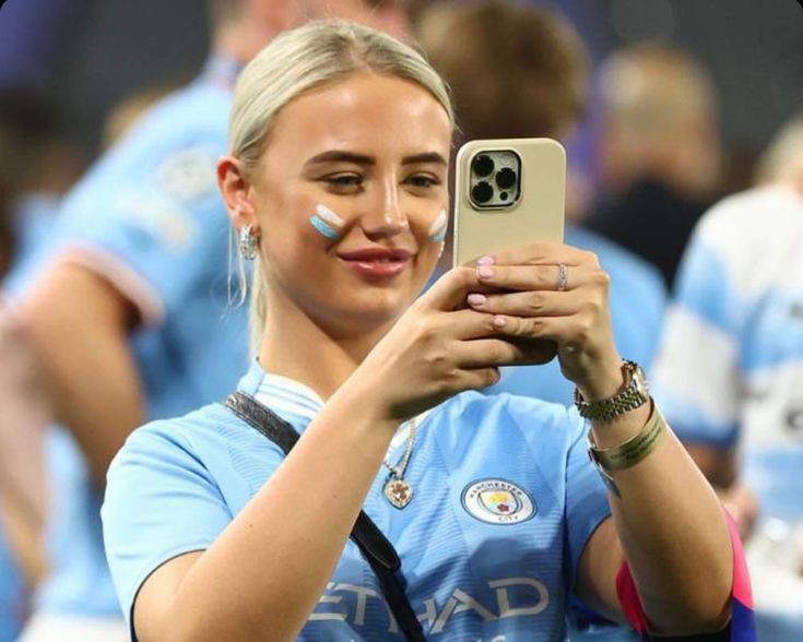 Who is Phil Foden’s girlfriend? Rebecca Cook Biography: Age, Net Worth, Boyfriend, Parents, Siblings, Career