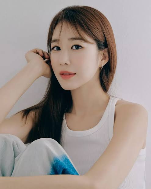 Yoo In Na Biography: Movies, TV Shows, Awards, Husband, Instagram, Net Worth, Age, Relationships