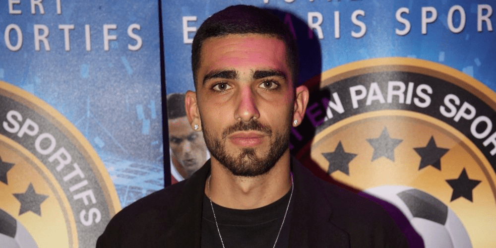 Anthony Alcaraz Biography: Age, Boyfriend, Net Worth, Height, Parents